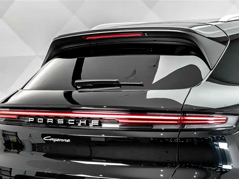 Porsche Cayenne 2025 — фото 8