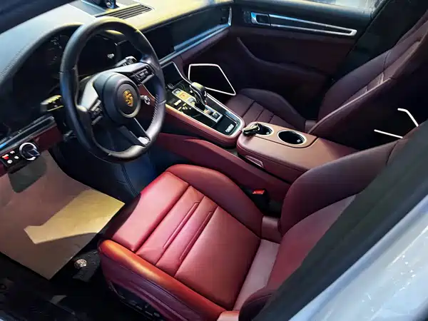 Porsche Panamera 2022