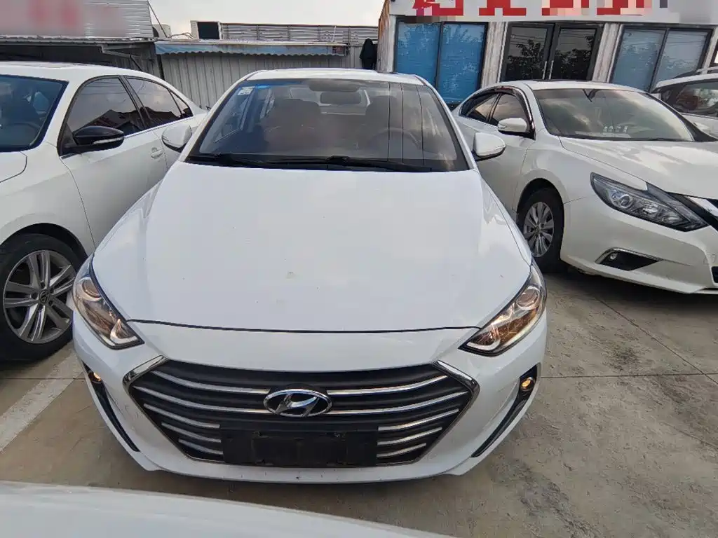 Hyundai Celesta 2018 — фото 3
