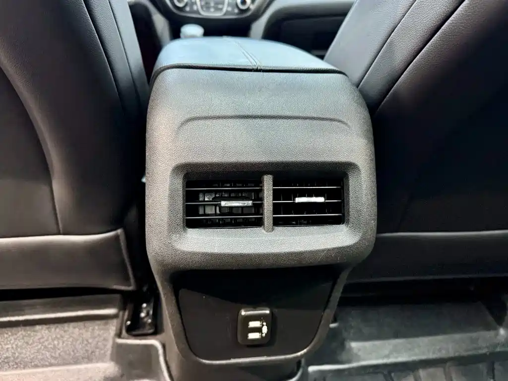 Chevrolet Equinox 2020 — фото 18