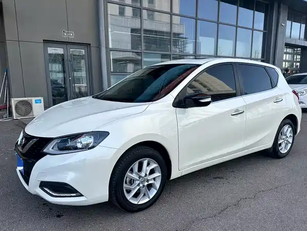 Nissan Tiida 2020