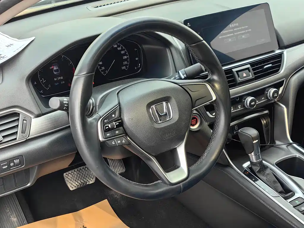 Honda Accord 2022 — фото 4