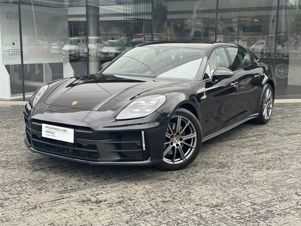 Porsche Panamera 2024 — фото 1