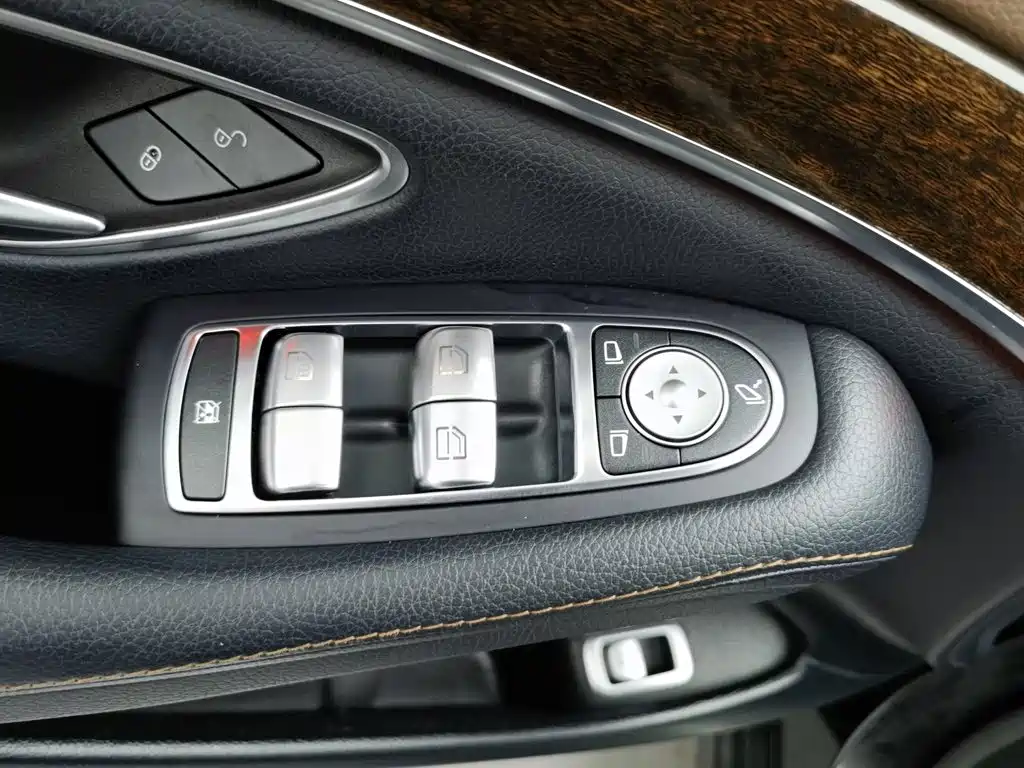 Mercedes-Benz S-Class 2015 — фото 9