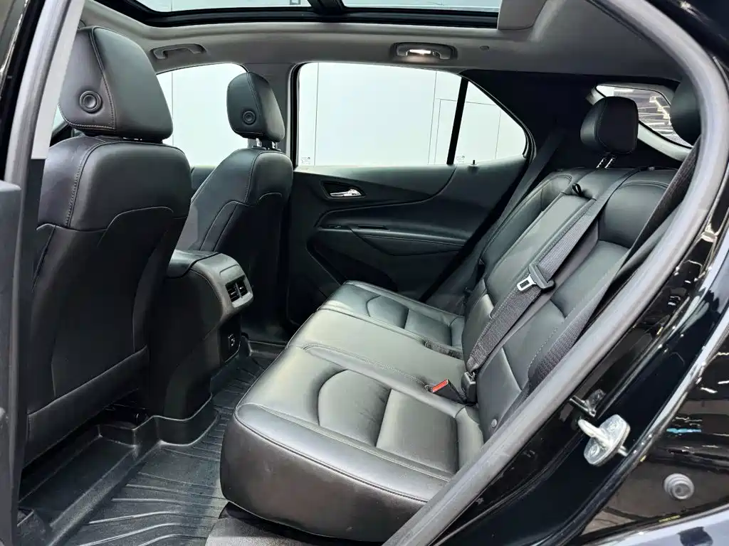 Chevrolet Equinox 2020 — фото 10