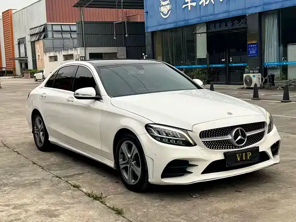Mercedes-Benz C-Class 2019