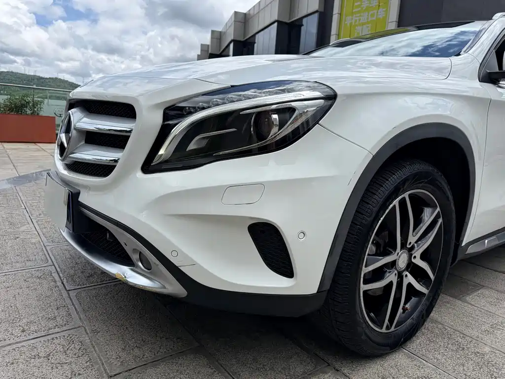 Mercedes-Benz GLA 2017 — фото 13