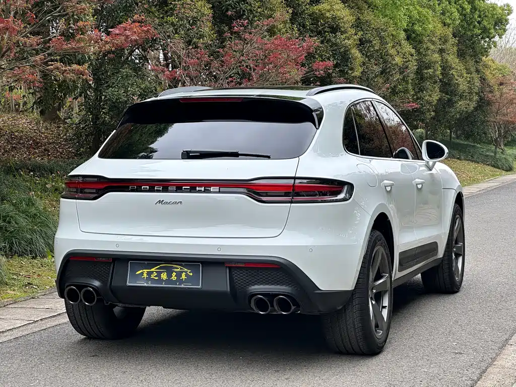 Porsche Macan 2025 — фото 16