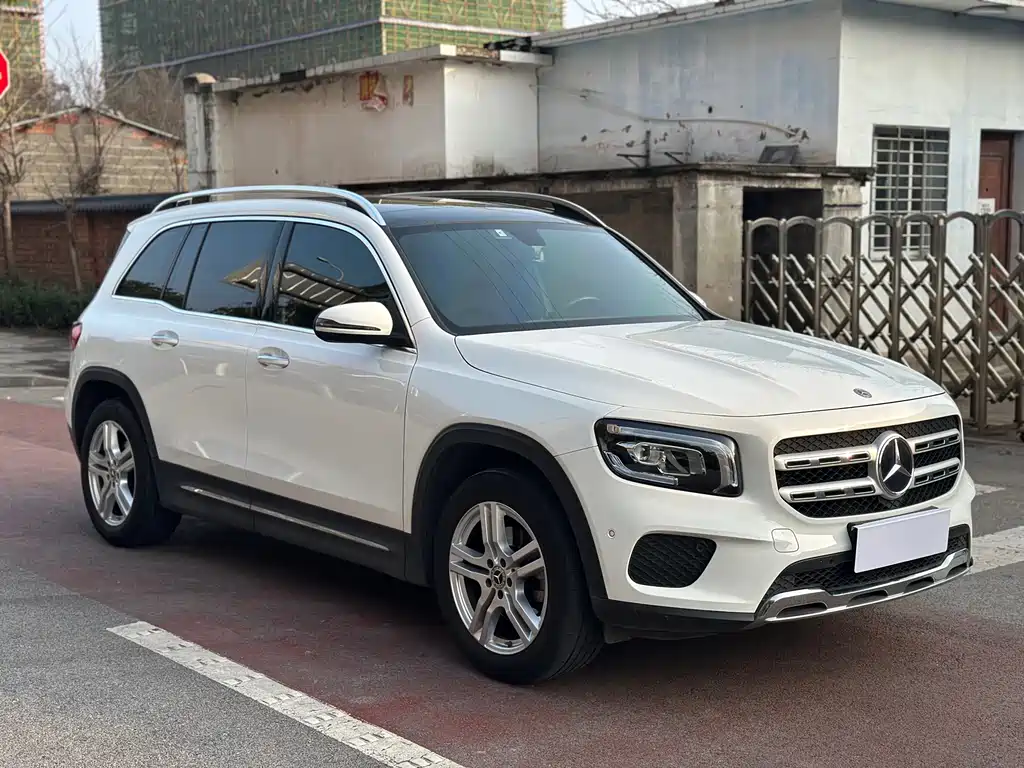 Mercedes-Benz GLB 2020