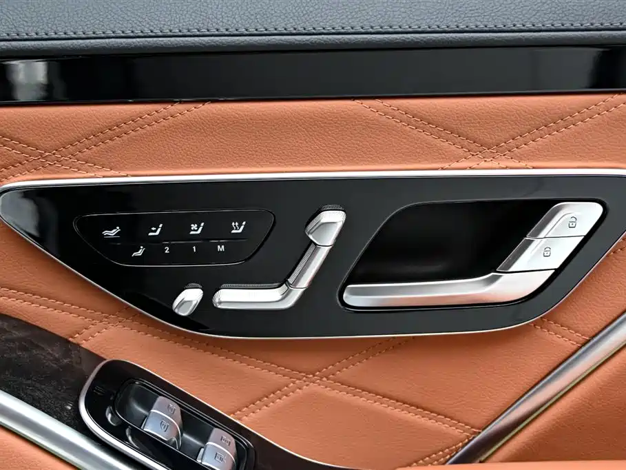 Mercedes-Benz Maybach S-Class 2021 — фото 30