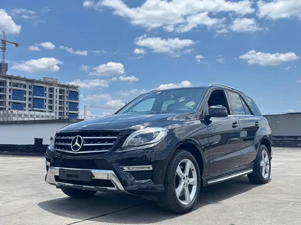 Mercedes-Benz M-Class 2015