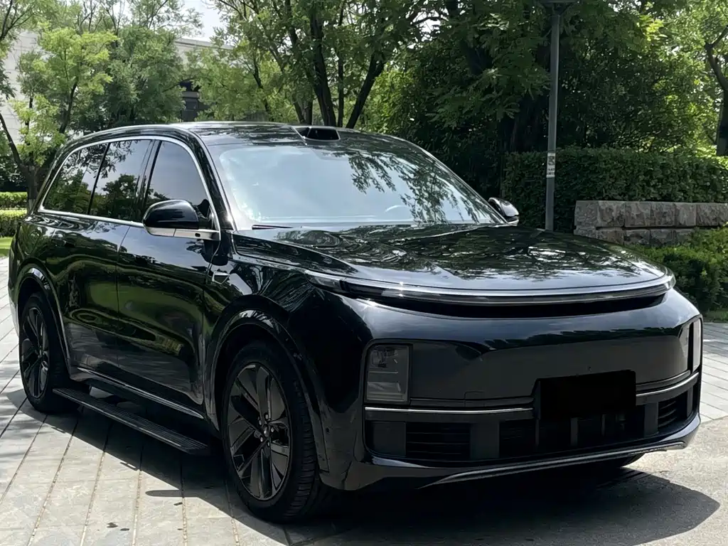 Li Auto Li L9 2025