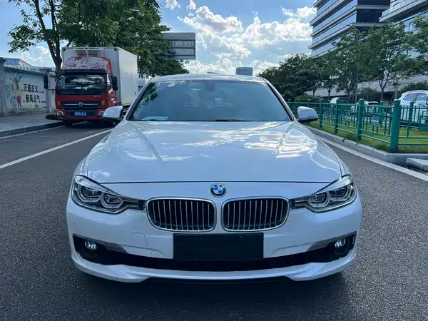 BMW 3 Series 2018