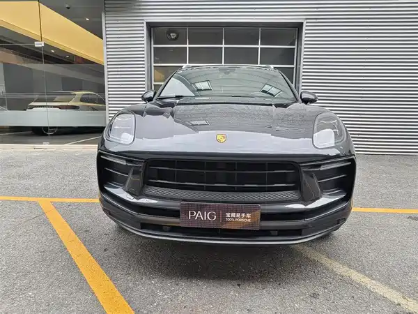 Porsche Macan 2023