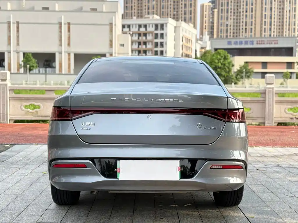 BYD Qin PLUS 2022 — фото 8