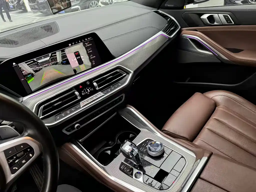 BMW X6 2021 — фото 13