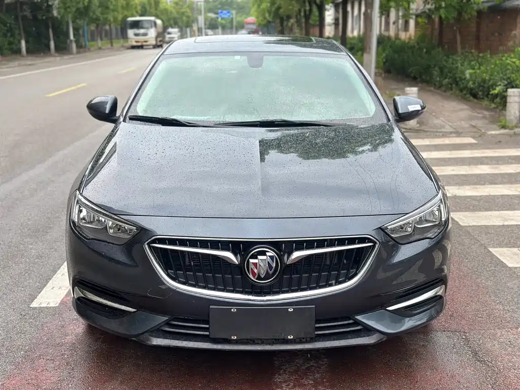 Buick Regal 2019 — фото 2