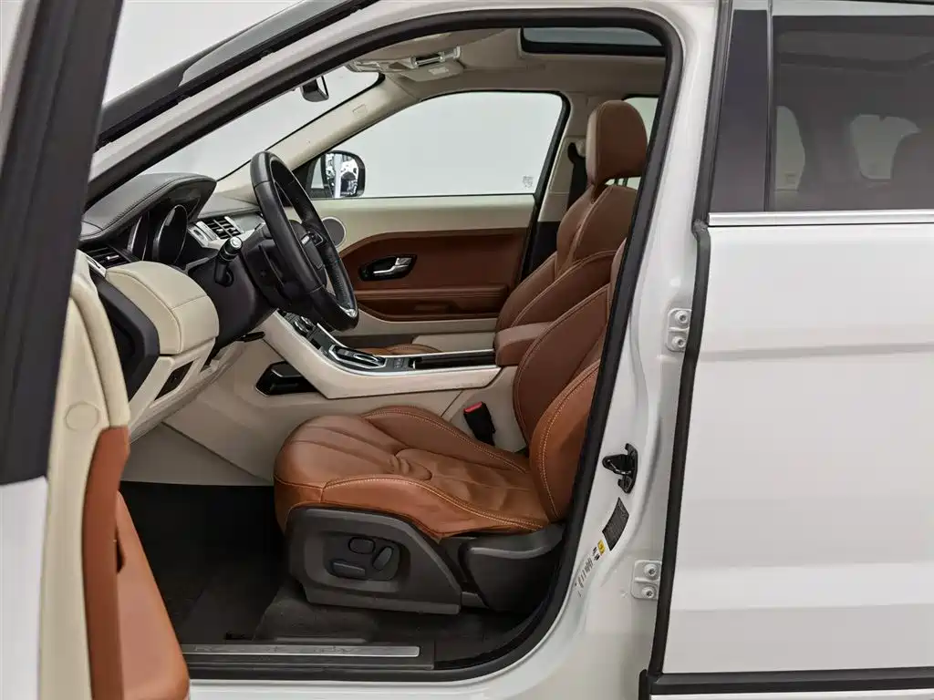 Land Rover Evoque 2013 — фото 10