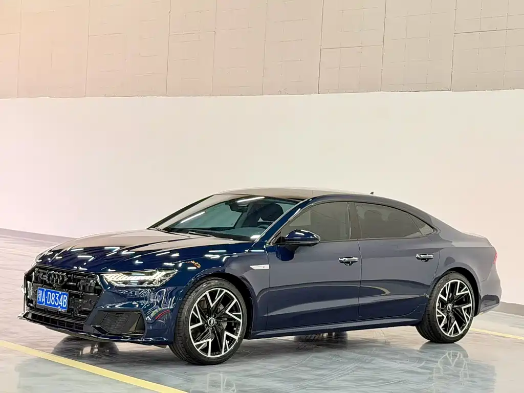 Audi A7L 2024 — фото 1