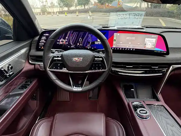 Cadillac CT6 2024