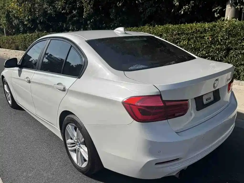BMW 3 Series 2016