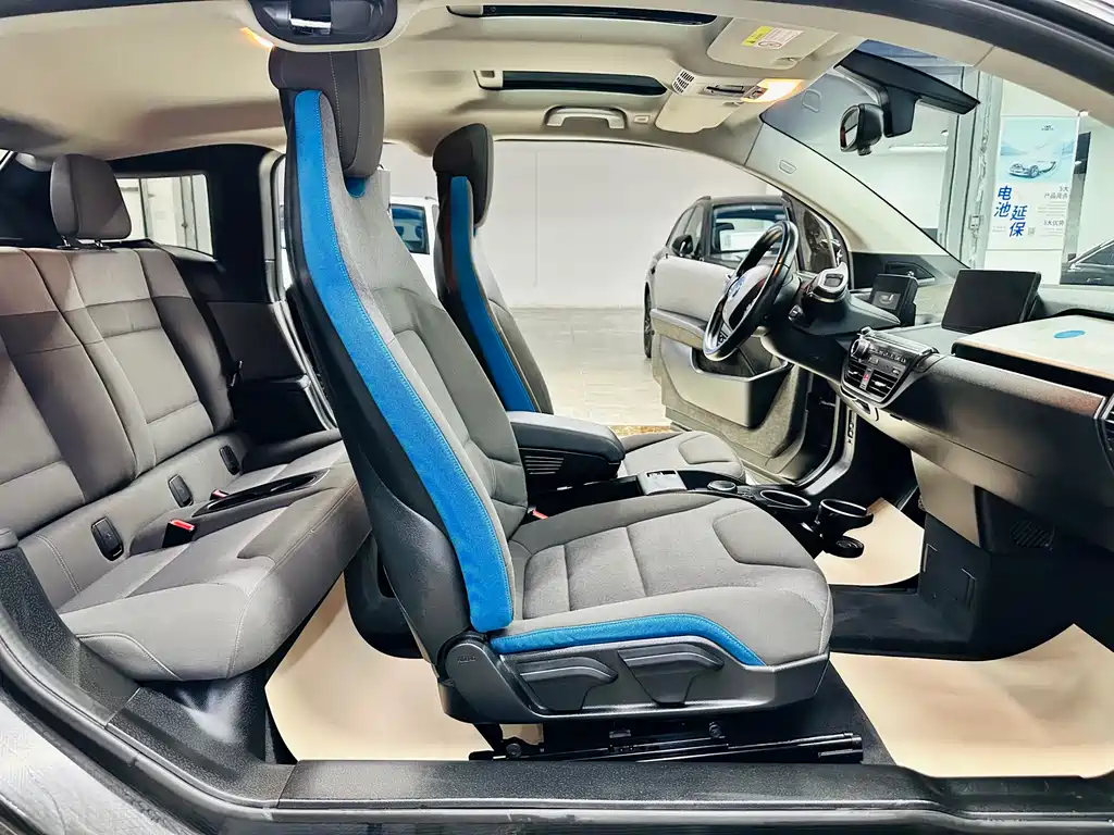 BMW i3 2019 — фото 20