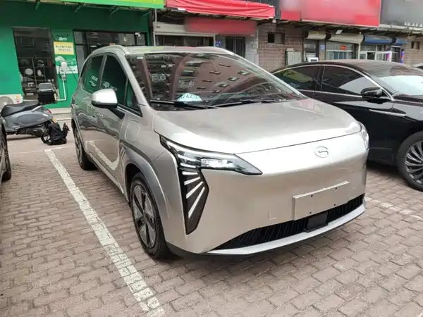 Aion Y 2025