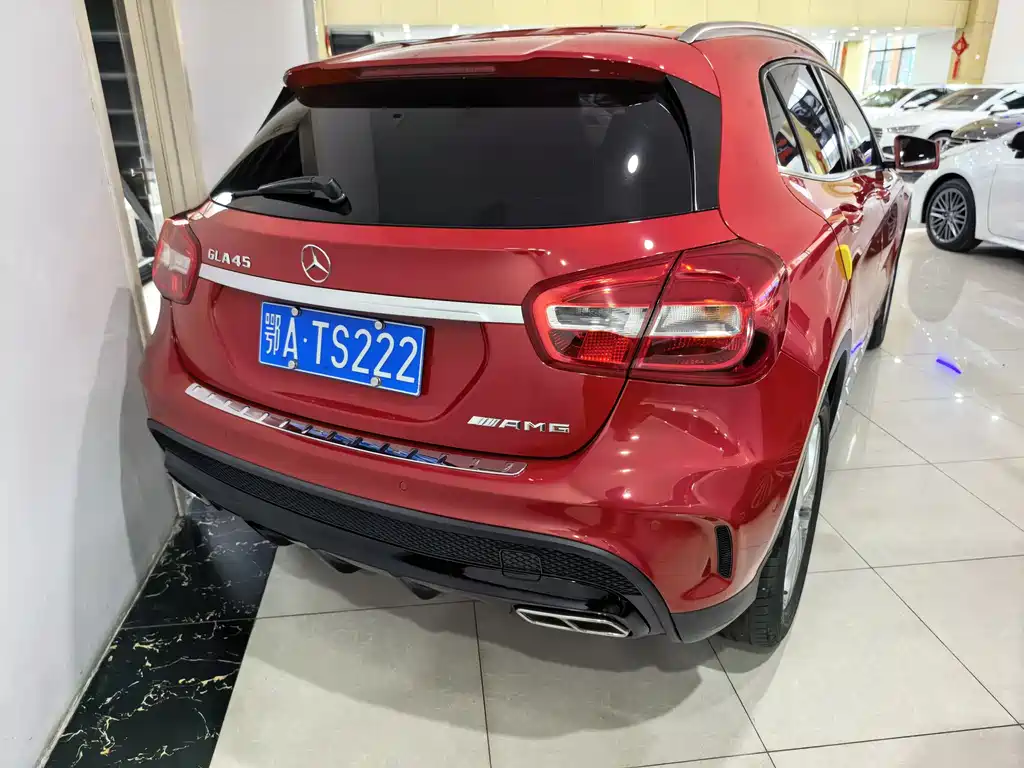 Mercedes-Benz GLA 2016 — фото 12