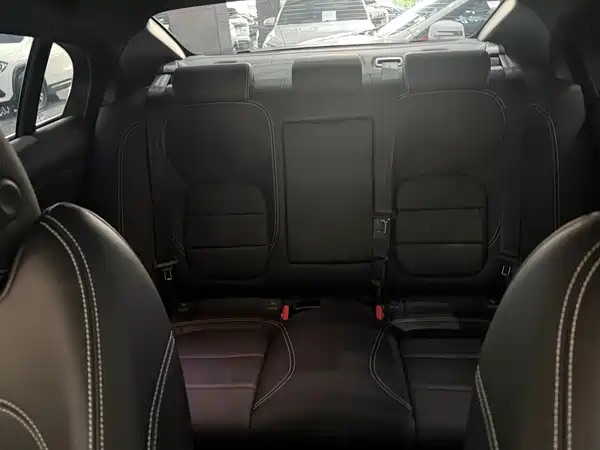 Jaguar XEL 2021