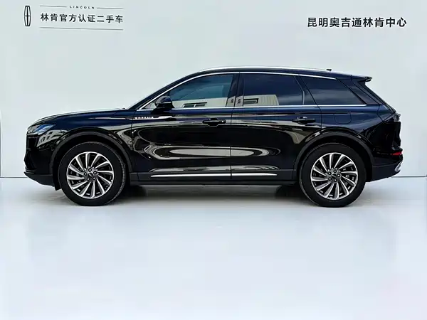 Lincoln Corsair 2023