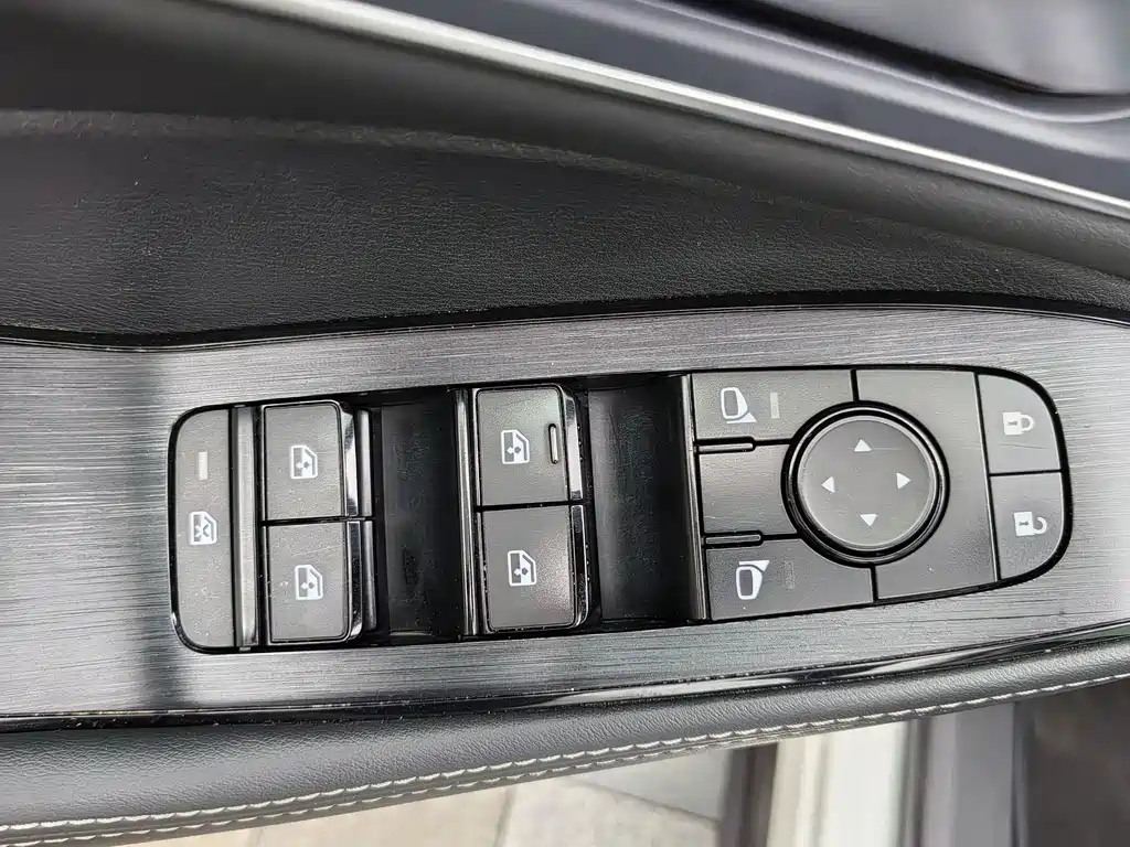 Nissan X-Trail 2023 — фото 19