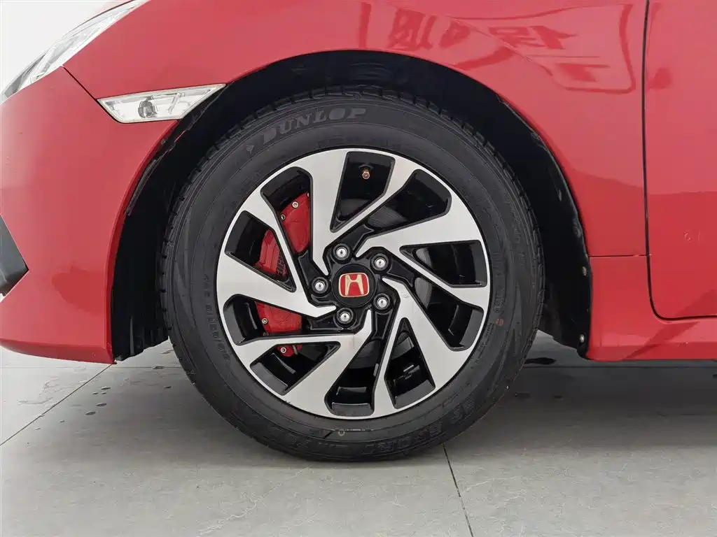 Honda Civic 2018 — фото 17