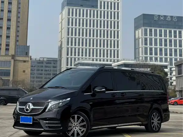 Mercedes-Benz V-Class 2025