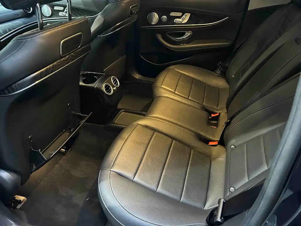 Mercedes-Benz E-Class 2018