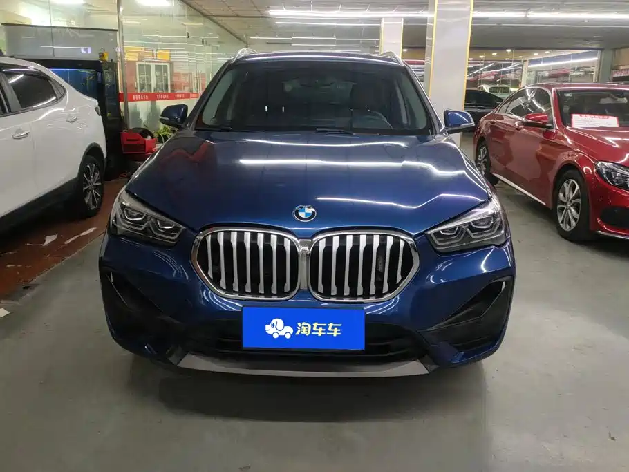 BMW X1 2021 — фото 2