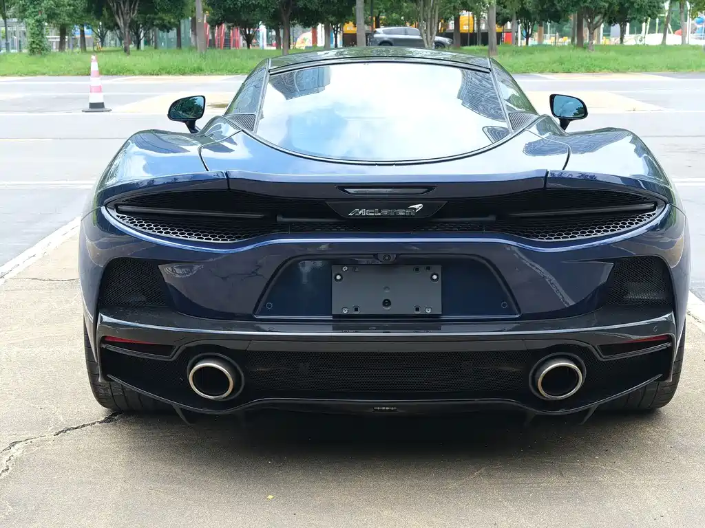 McLaren GT 2023 — фото 14