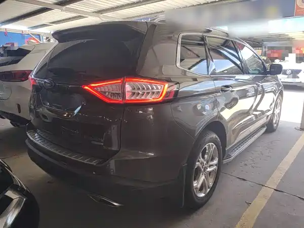 Ford Edge 2018