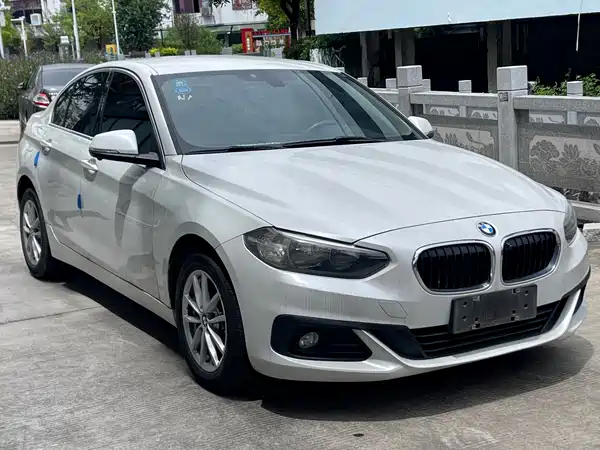 BMW 1 Series 2018