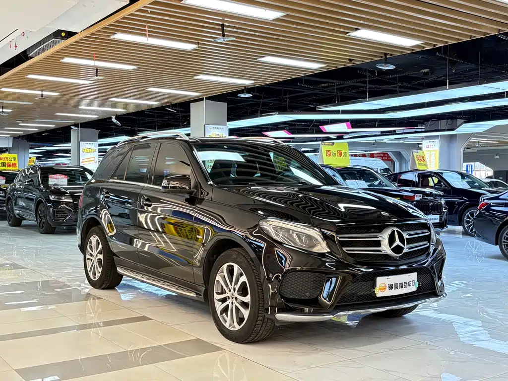 Mercedes-Benz GLE 2019 — фото 7