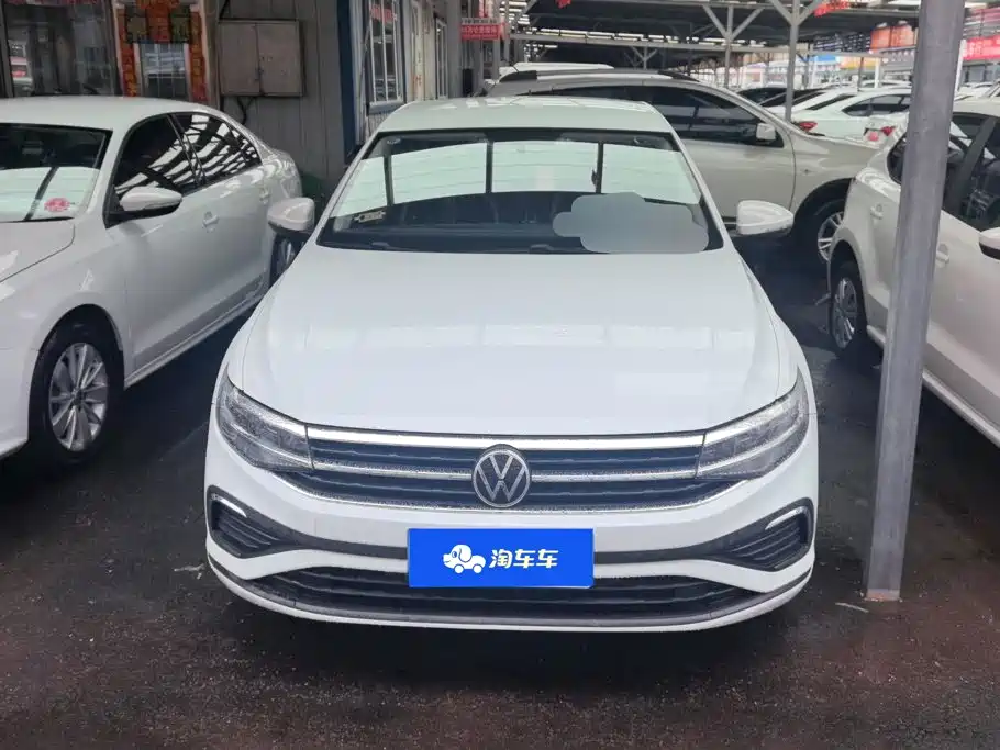 Volkswagen Bora 2024