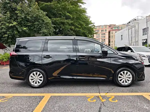 GAC Trumpchi M6 2019
