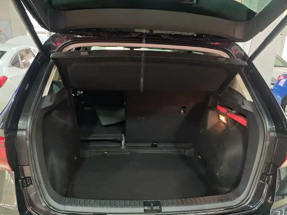 Volkswagen Tharu 2022
