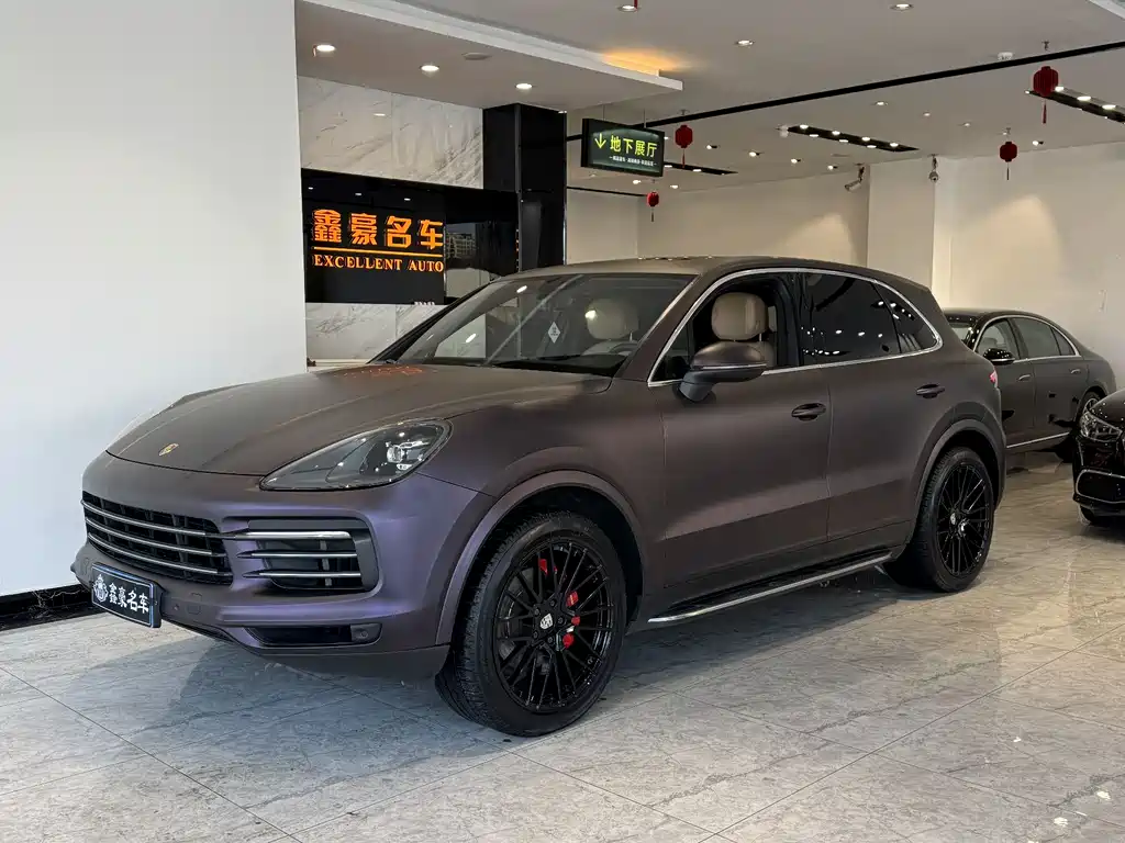 Porsche Cayenne 2018 — фото 1