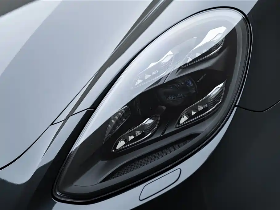 Porsche Panamera 2019 — фото 5