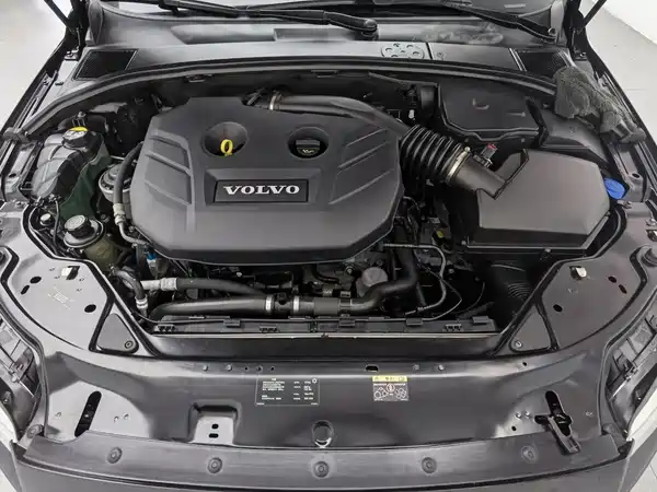 Volvo S80L 2012
