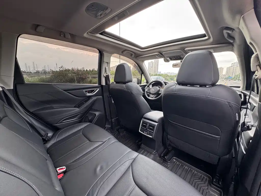 Subaru Forester 2019 — фото 27