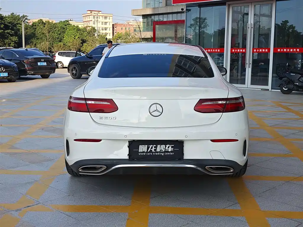 Mercedes-Benz E-Class 2018 — фото 8