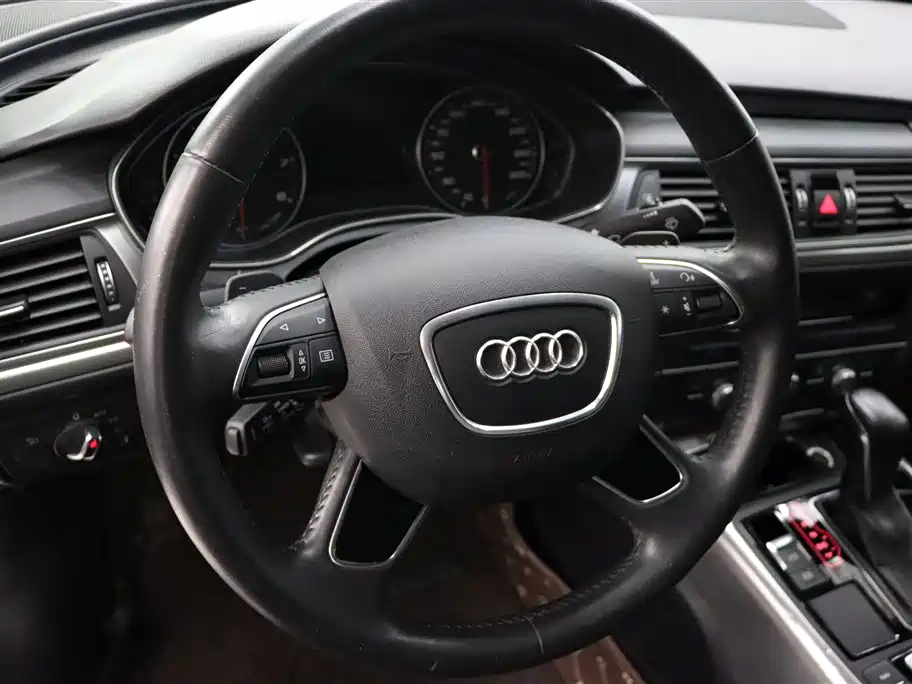 Audi A6L 2017 — фото 11