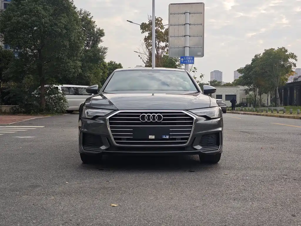 Audi A6L 2021 — фото 2