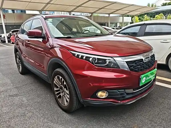 Qoros 5 2018